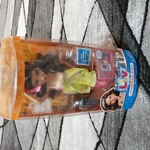 LIV ALEXIS SCHOOLS OUT 2010 BY SPIN MASTER REAL GIRLS- REAL LIFE DOLL